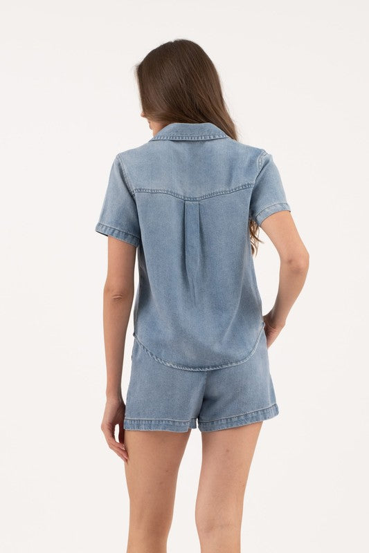 The Kerry Chambray Shirt